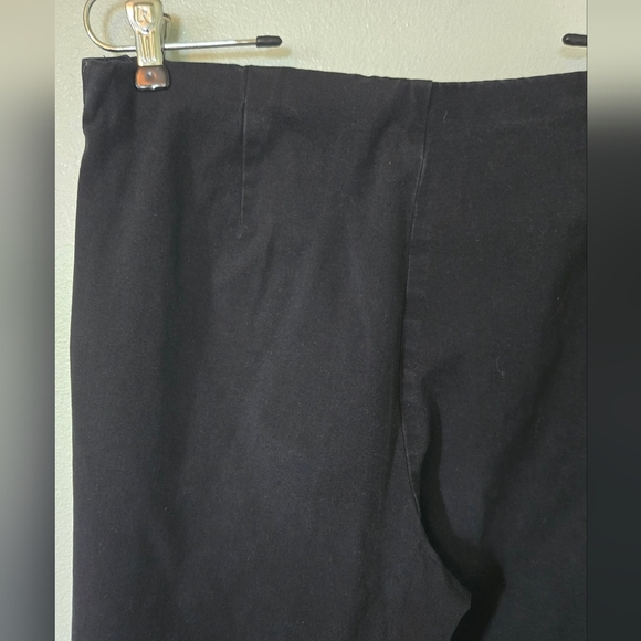 Eddie Bauer Bremerton Fit Straight Leg Black Pants Size 12 - Picture 3 of 8